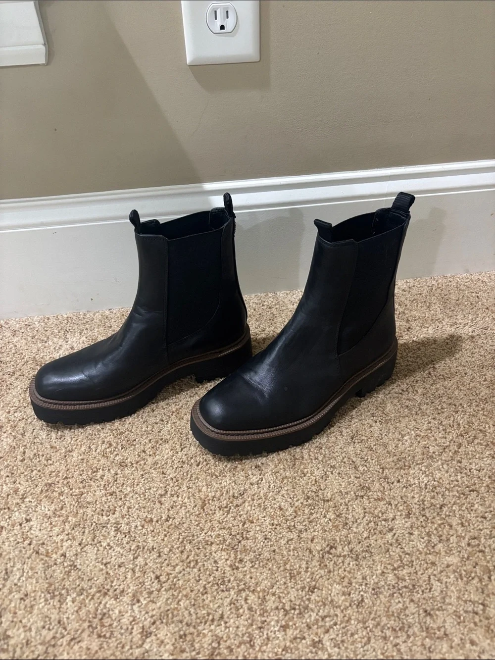 Sam Edelman upper sole